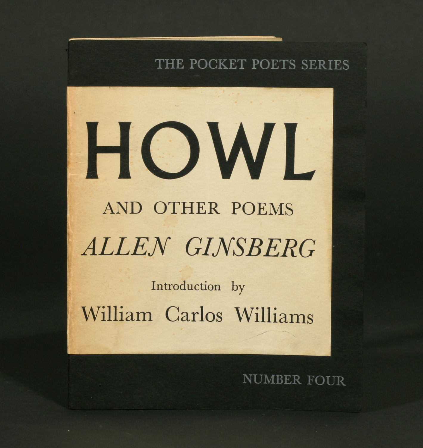 Вопль аллен. Гинзберг вопль книга. Аллен Гинзберг вопль. Поэма вопль Аллена Гинзберга. Howl and other poems книга.